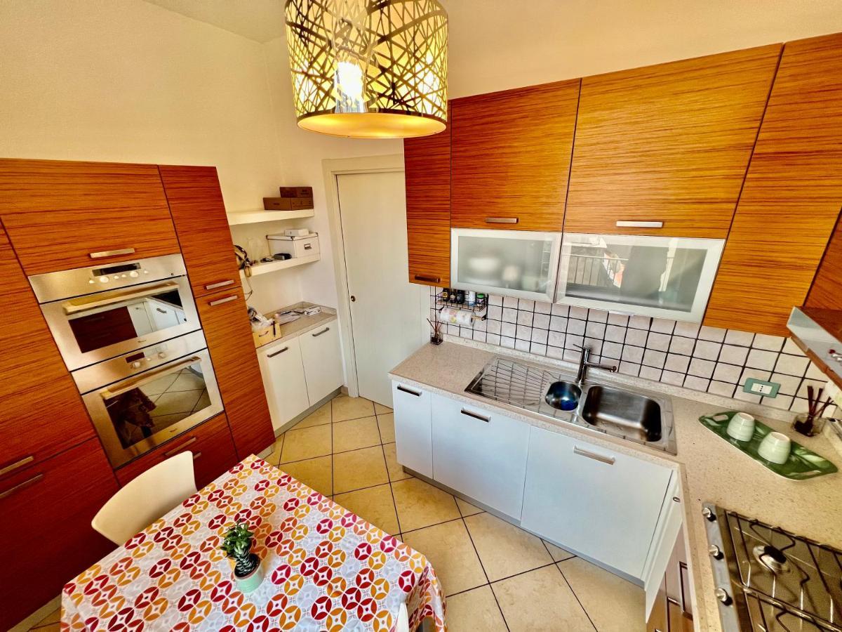 Divina Luxury Apartment With Jacuzzi Near The Lake Комо Экстерьер фото